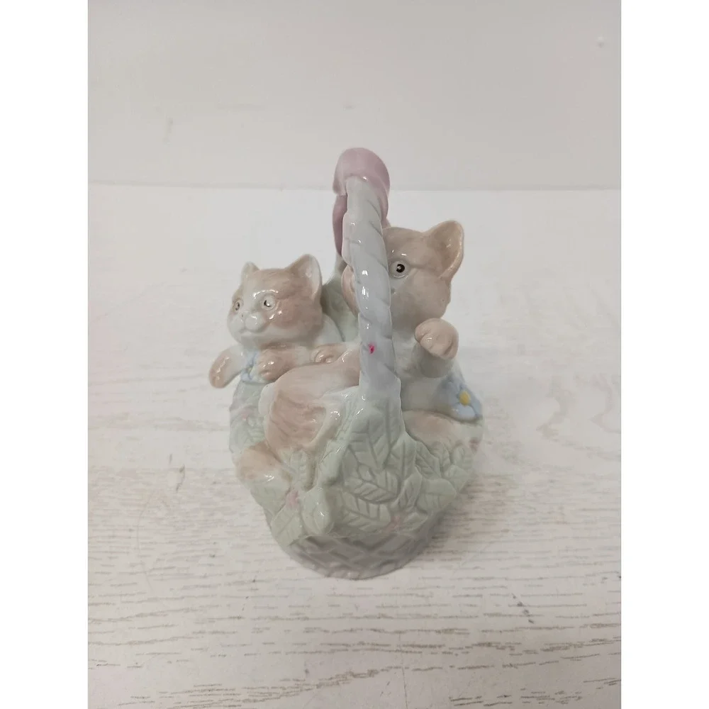 Vintage Enesco‎ Kittens In Basket Figurine Porcelain Pastel Cottagecore Decor